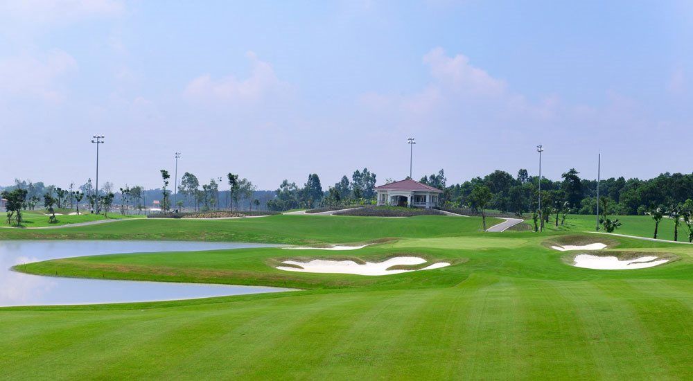 sân golf Hương Sen